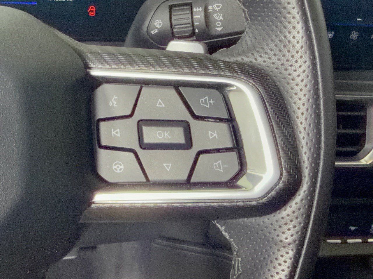 Used 2024 Ford Mustang GT Premium RWD image 19
