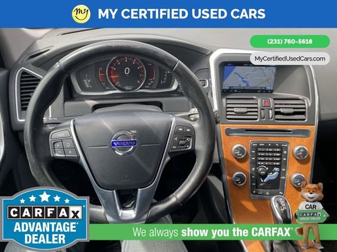 Used 2017 Volvo XC60 T5 Inscription w/ Preferred Option Package AWD/4WD image 27