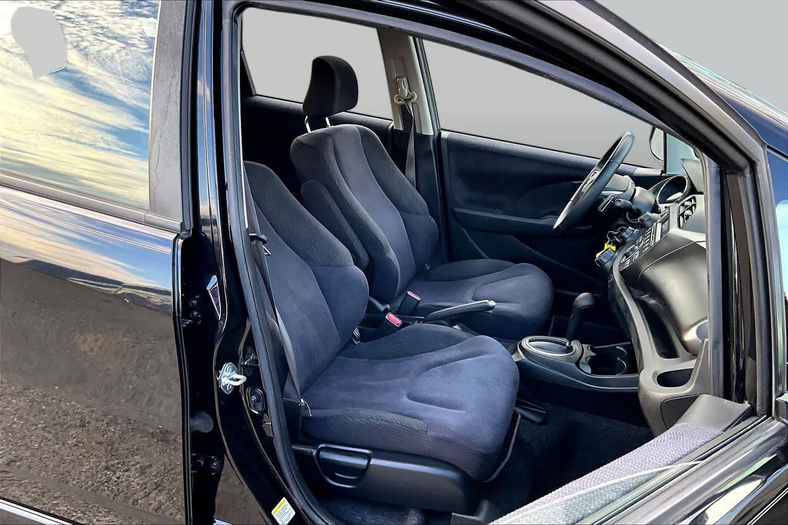 Used 2013 Honda Fit Sport image 9