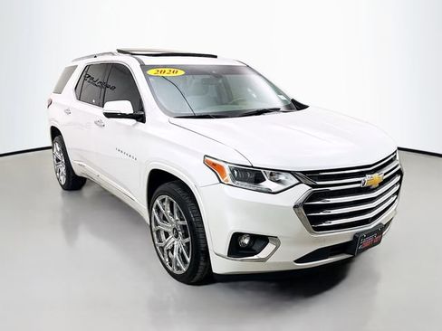 Used 2020 Chevrolet Traverse Premier image 1