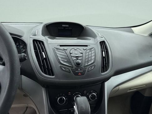 Used 2014 Ford Escape SE image 29