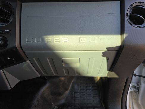 Used 2015 Ford F350 XL RWD image 23