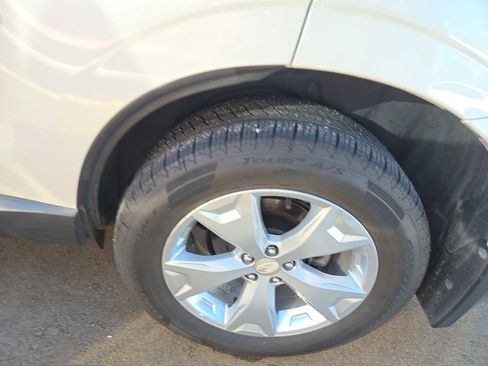 Used 2015 Subaru Forester 2.5i Premium w/ All-Weather Package image 8