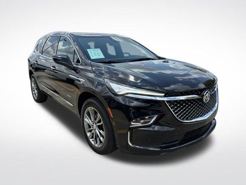 Used 2024 Buick Enclave Avenir w/ Avenir Technology Package FWD image 40