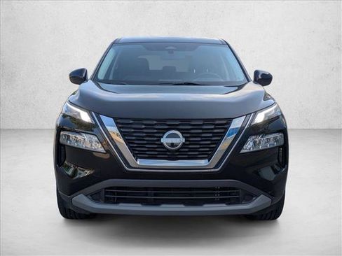 Used 2023 Nissan Rogue SV AWD/4WD image 2