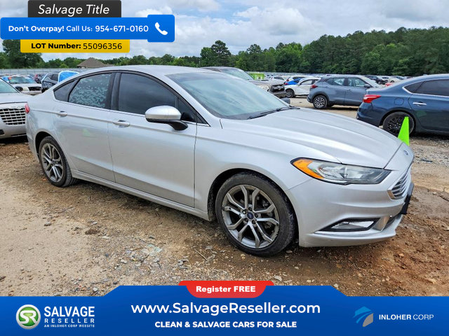 Used 2017 Ford Fusion SE w/ Equipment Group 201A FWD image 5
