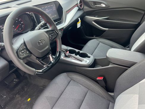 New 2026 Chevrolet Trax RS FWD image 7