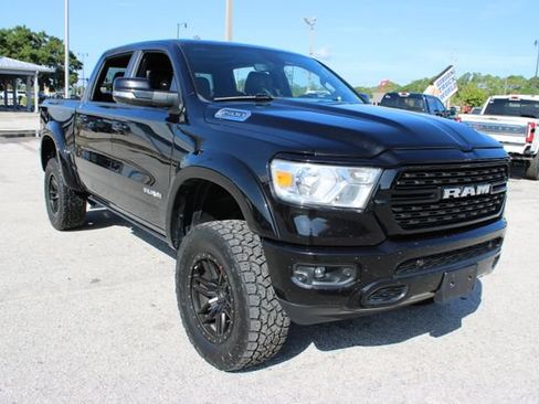 Used 2022 RAM 1500 Big Horn AWD/4WD image 14