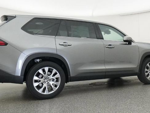 New 2026 Toyota Grand Highlander Limited image 26