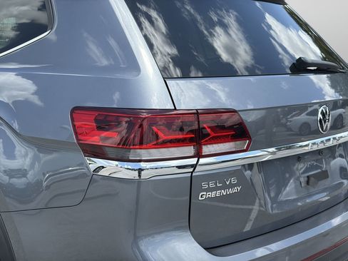 Used 2021 Volkswagen Atlas SEL FWD image 7