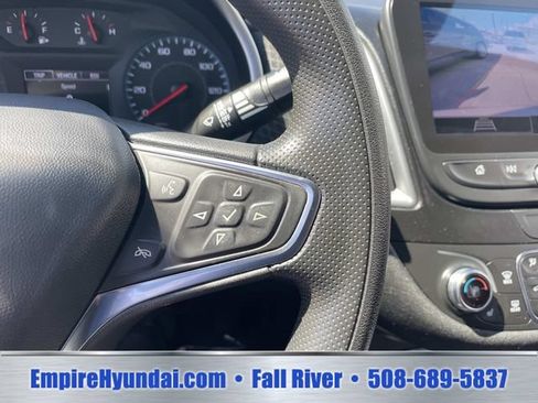 Used 2023 Chevrolet Malibu LT FWD image 28