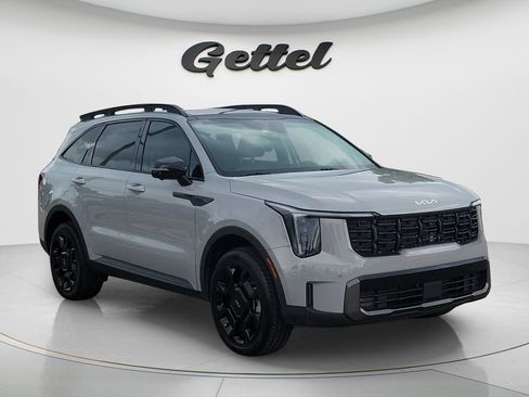 Used 2024 Kia Sorento SX AWD/4WD image 3