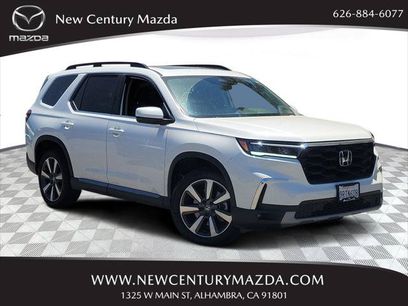 Used 2025 Honda Pilot Touring