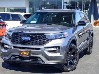 Used 2022 Ford Explorer ST-Line w/ Class IV Trailer Tow Package