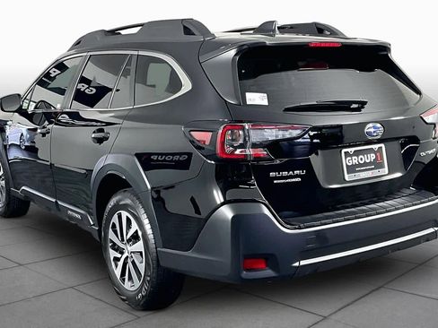 Used 2025 Subaru Outback image 10