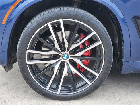 Used 2022 BMW X5 sDrive40i w/ M Sport Package image 10