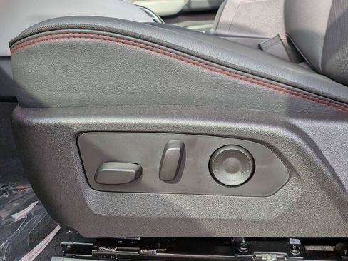 New 2026 GMC Canyon AT4X AWD/4WD image 14