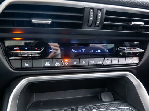 Used 2024 MAZDA CX-90 Plug-In Hybrid w/ Preferred image 21