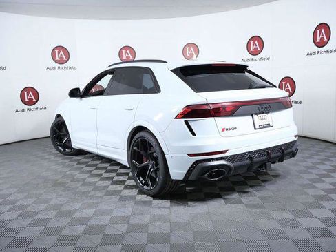 New 2026 Audi RS Q8 performance image 6