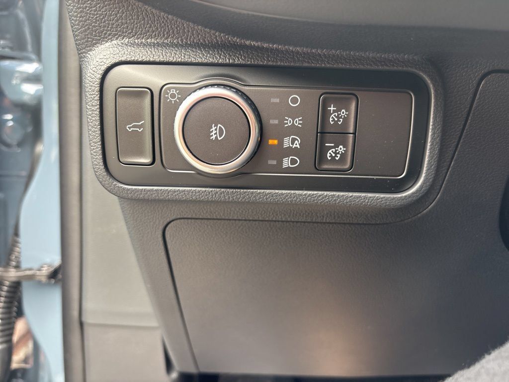 New 2026 Ford Explorer Active w/ Active Comfort Package RWD image 22