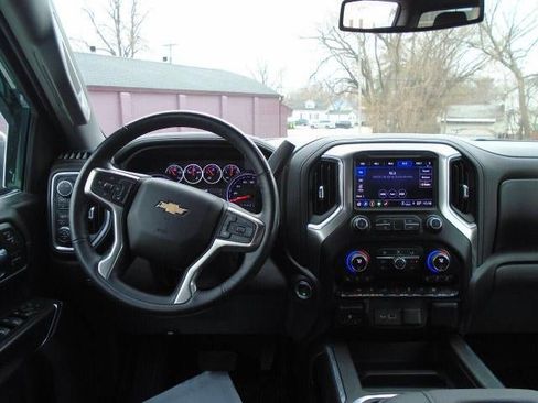 Used 2021 Chevrolet Silverado 1500 LTZ image 17
