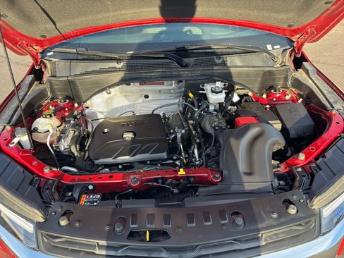 Used 2025 Chevrolet TrailBlazer LT image 30