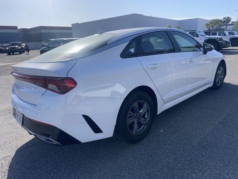 Used 2023 Kia K5 LXS image 5