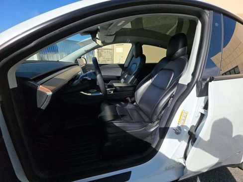 Used 2020 Tesla Model Y Long Range AWD/4WD image 5