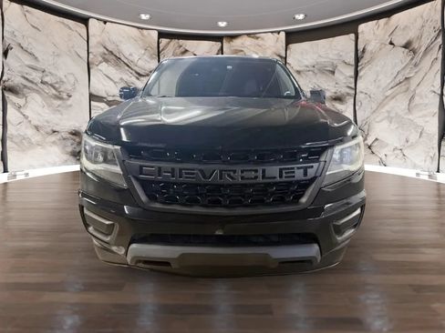 Used 2019 Chevrolet Colorado W/T w/ Custom Special Edition RWD image 8