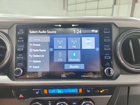 Used 2022 Toyota Tacoma Limited RWD image 26