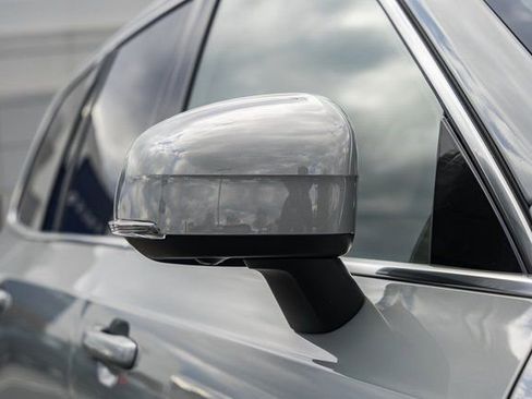 New 2026 Volvo XC90 B6 Plus w/ Protection Package Premier image 14