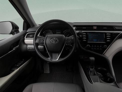 Used 2020 Toyota Camry LE w/ Convenience Package FWD image 43