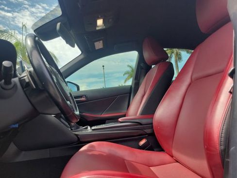 Used 2022 Lexus IS 300 w/ Accessory Package RWD image 17