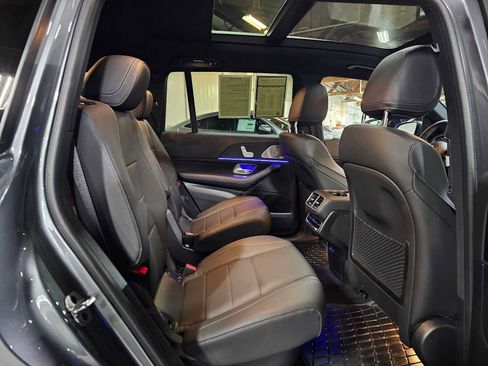 Certified 2025 Mercedes-Benz GLS 450 4MATIC image 14