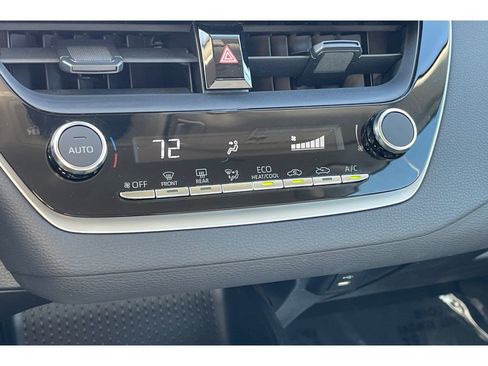 Used 2023 Toyota Corolla LE image 26