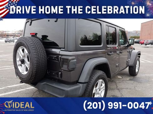 Used 2019 Jeep Wrangler Unlimited Sport S AWD/4WD image 9