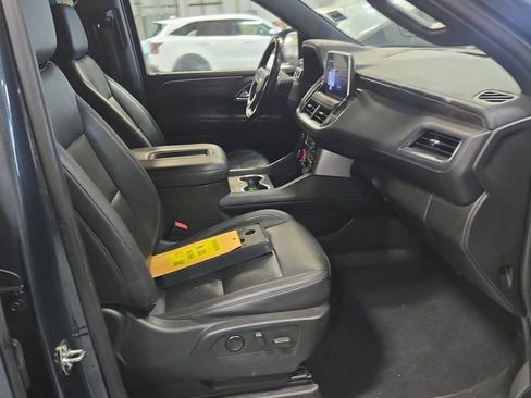 Used 2021 Chevrolet Tahoe LT AWD/4WD image 12