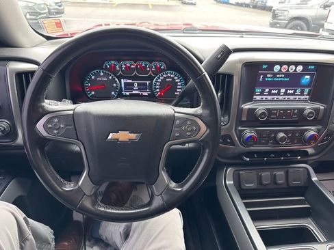 Used 2018 Chevrolet Silverado 1500 LT w/ All Star Edition image 14