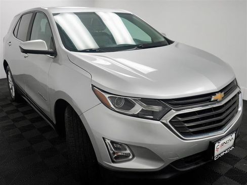 Used 2021 Chevrolet Equinox LT w/ LPO, Floor Liner Package image 10