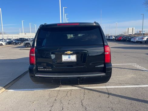 Used 2016 Chevrolet Suburban LTZ image 4
