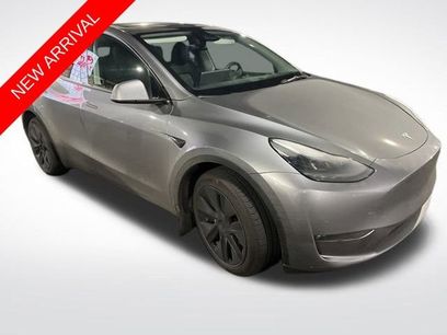 Used 2025 Tesla Model Y Long Range
