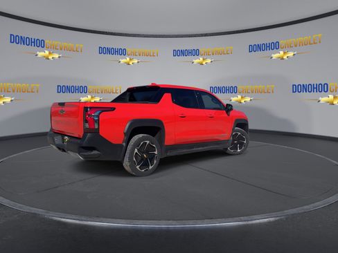 New 2026 Chevrolet Silverado EV LT w/ Premium Package image 11