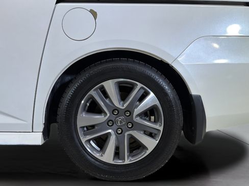 Used 2014 Honda Odyssey Touring image 37