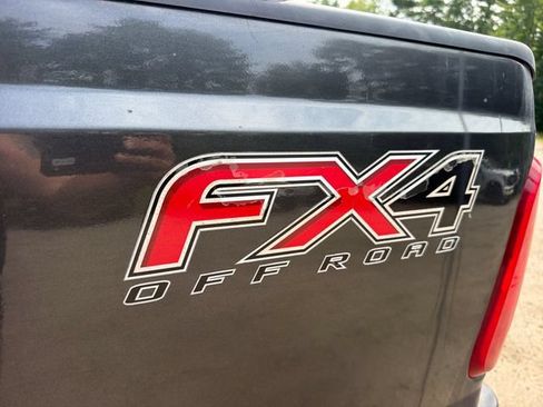 Used 2015 Ford F250 XL w/ Power Equipment Group AWD/4WD image 10