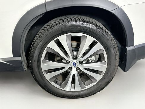 Used 2019 Subaru Ascent Touring w/ Popular Package #3 image 11