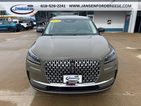 Used 2025 Lincoln Corsair FWD image 2