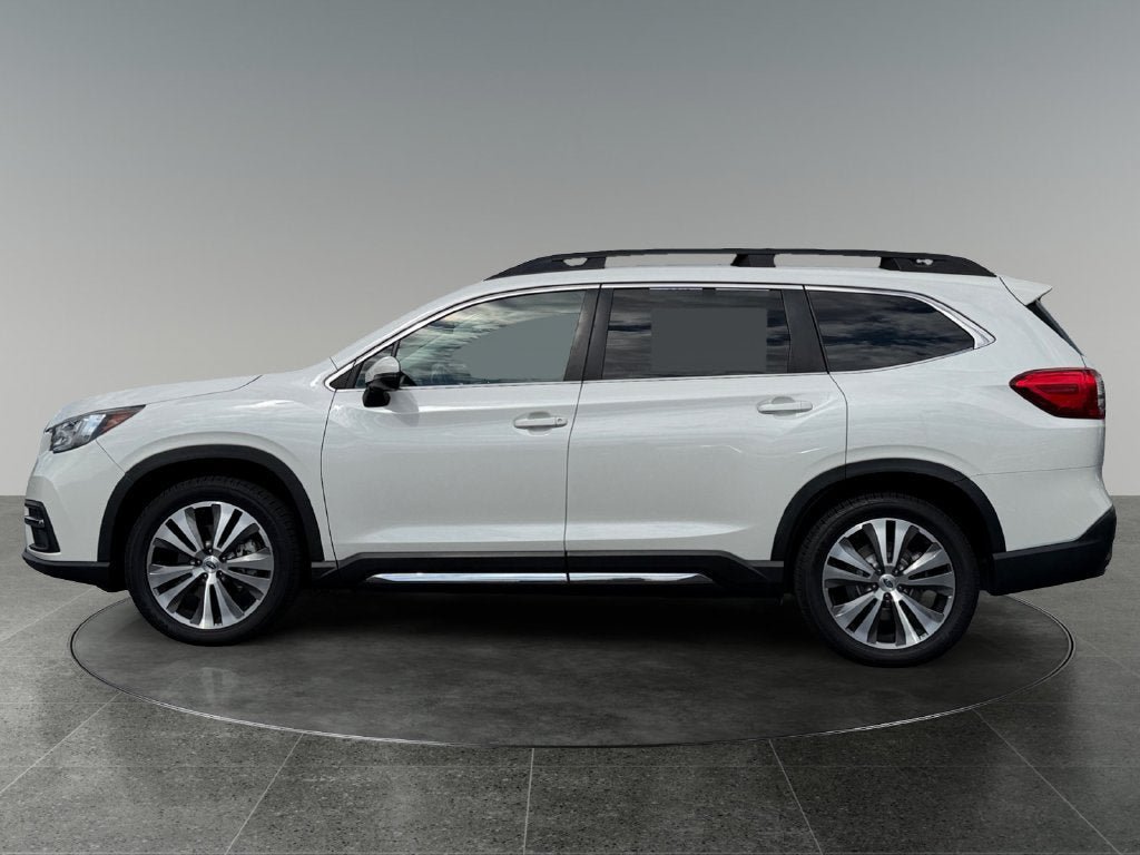 Used 2022 Subaru Ascent Limited w/ Technology Package AWD/4WD image 6