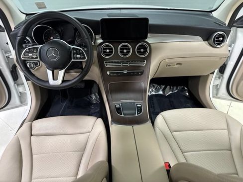 Used 2020 Mercedes-Benz GLC 300 4MATIC image 17