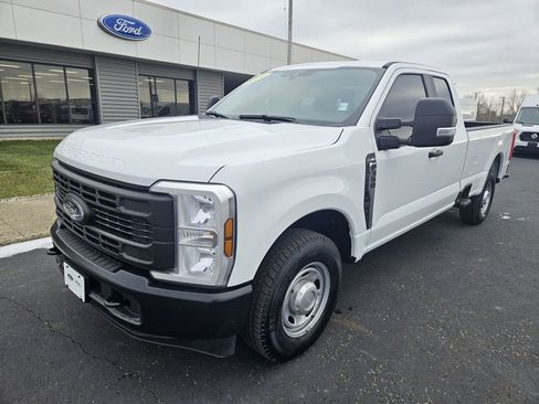 Used 2024 Ford F350 XL image 3