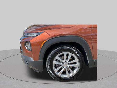 Used 2021 Chevrolet TrailBlazer LS FWD image 23